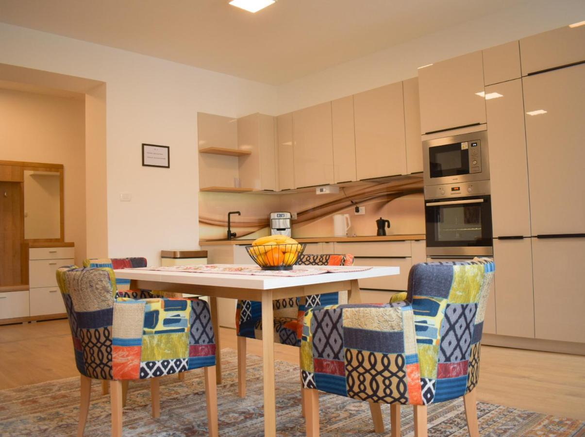 Apartment Anna Риека Экстерьер фото