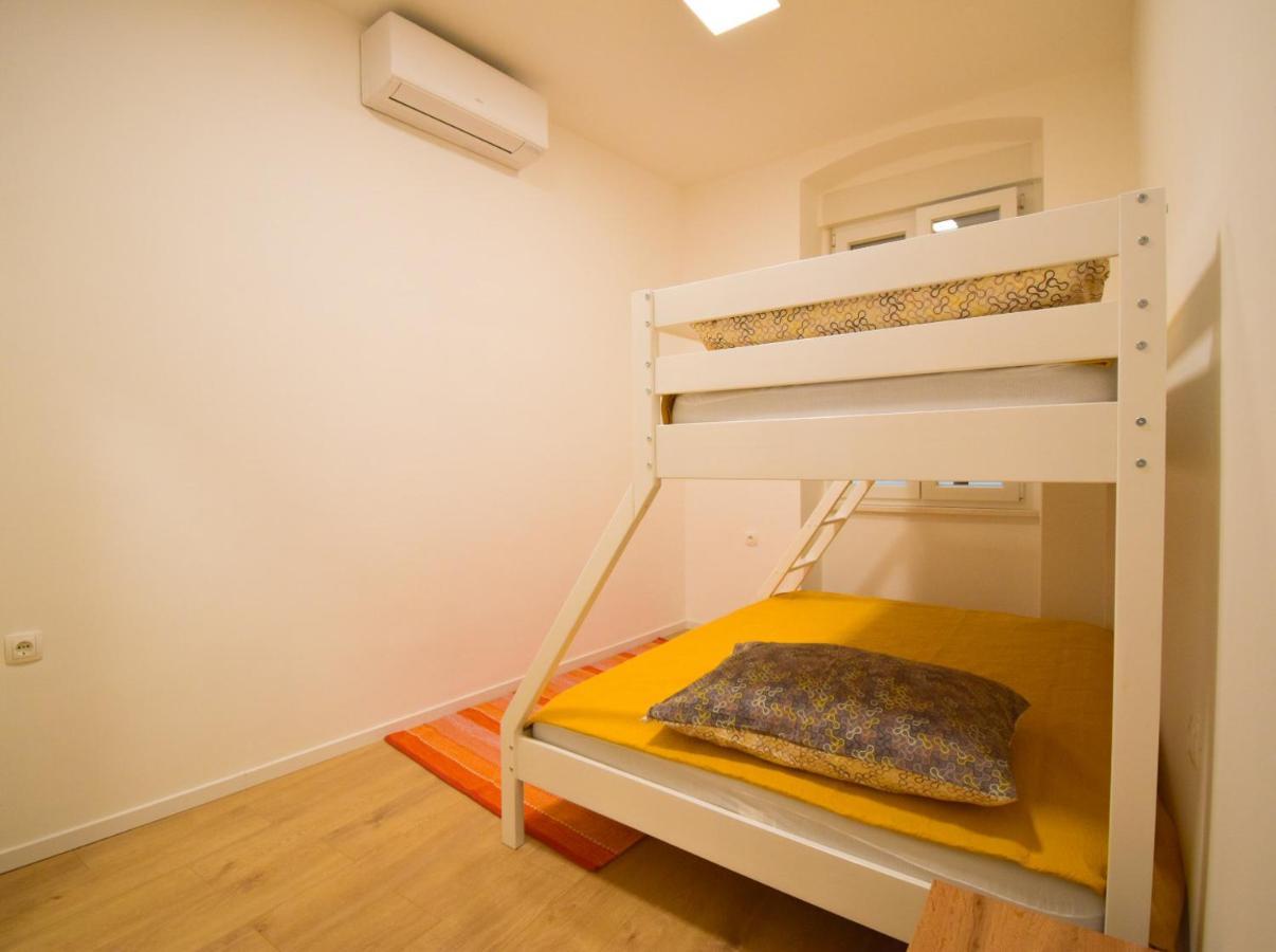 Apartment Anna Риека Экстерьер фото